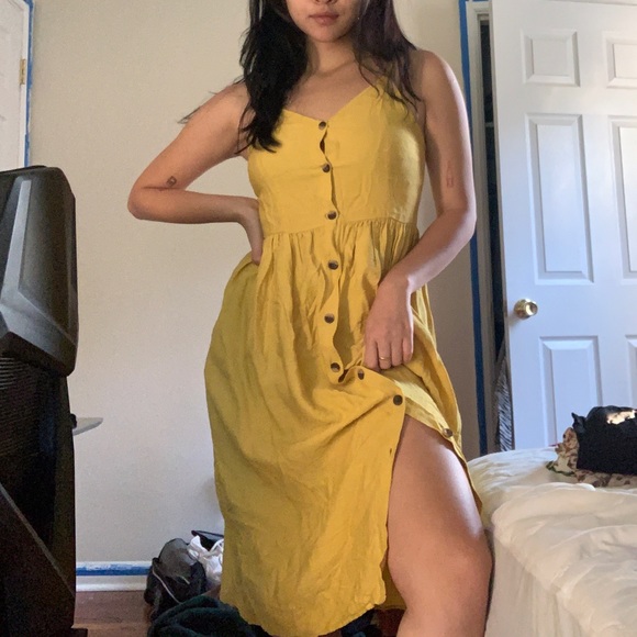 Zara Dresses & Skirts - ‼️SOLD‼️ Zara yellow casual summer dress